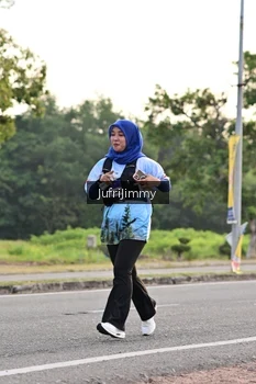 Runner Photo 4328269