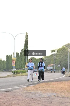Runner Photo 4328272