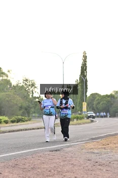 Runner Photo 4328275