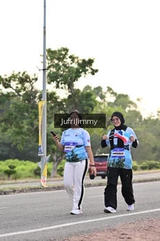 Runner Photo 4328285