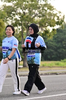 Runner Photo 4328291