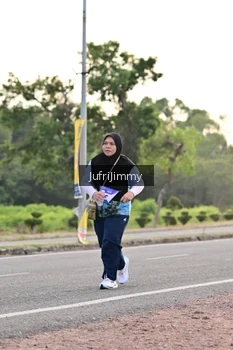 Runner Photo 4328308