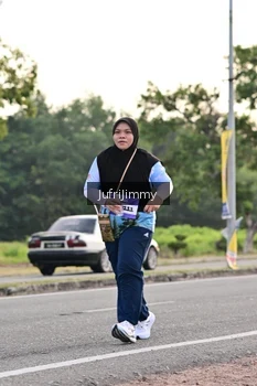 Runner Photo 4328311