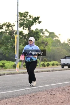 Runner Photo 4328314