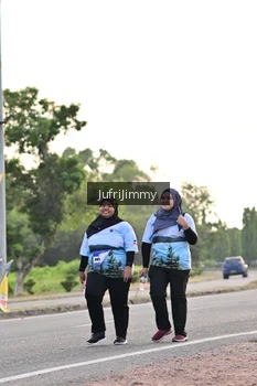 Runner Photo 4328318