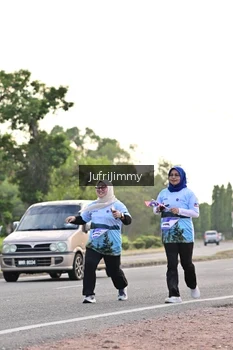 Runner Photo 4328323
