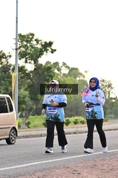Runner Photo 4328324