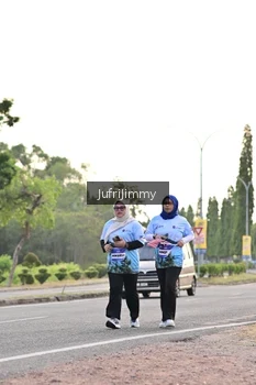 Runner Photo 4328327