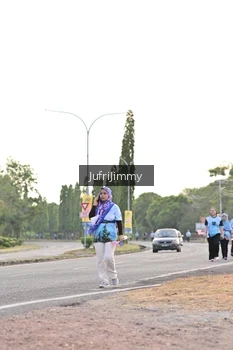 Runner Photo 4328342