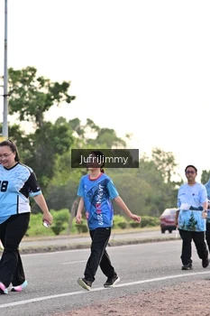 Runner Photo 4328365