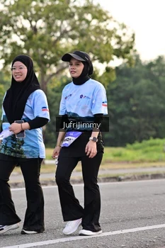 Runner Photo 4328411