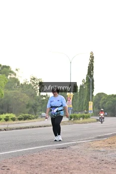 Runner Photo 4328414