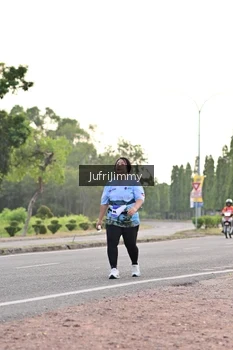Runner Photo 4328420