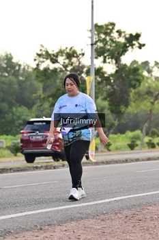 Runner Photo 4328425