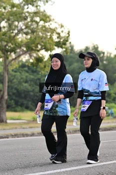 Runner Photo 4328428