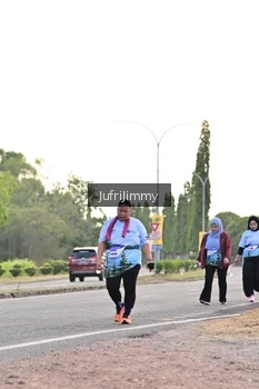 Runner Photo 4328432