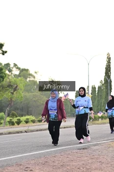 Runner Photo 4328443