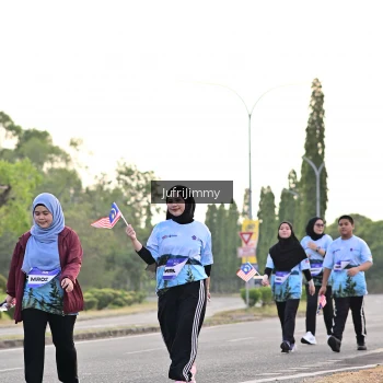 Runner Photo 4328452