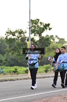 Runner Photo 4328459