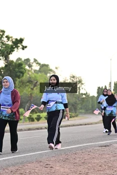 Runner Photo 4328460