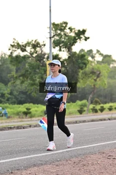 Runner Photo 4328490