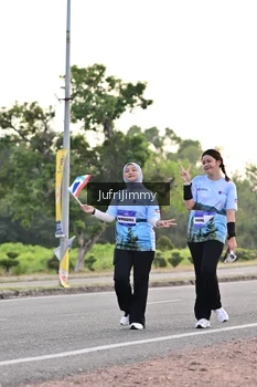 Runner Photo 4328524