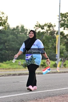 Runner Photo 4328555