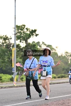 Runner Photo 4328565