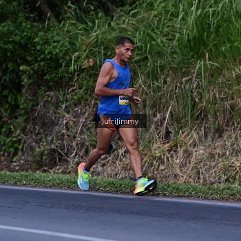 Runner Photo 4329417