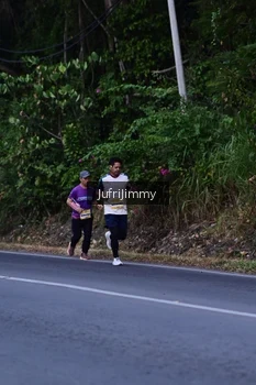 Runner Photo 4329431