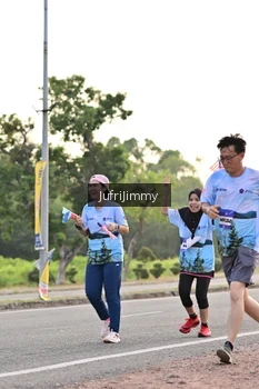 Runner Photo 4329574