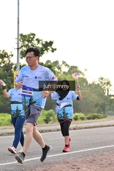 Runner Photo 4329575