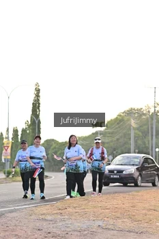 Runner Photo 4329577