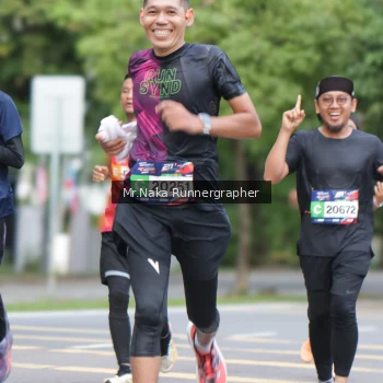 Runner Photo 43300