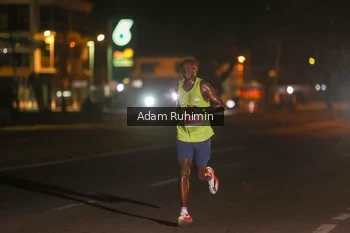 Runner Photo 4330212