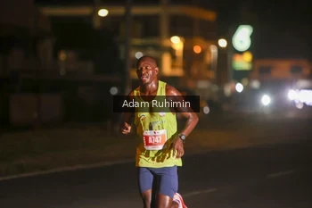Runner Photo 4330215