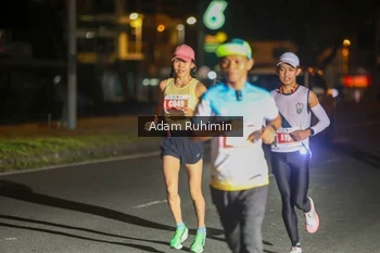 Runner Photo 4330246