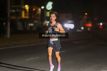 Runner Photo 4330247