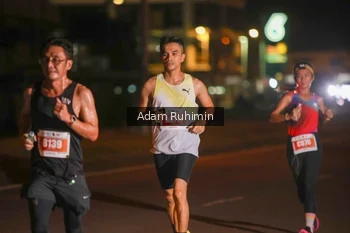 Runner Photo 4330256