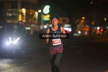 Runner Photo 4330275