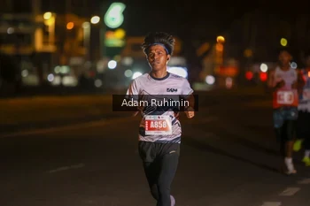 Runner Photo 4330287