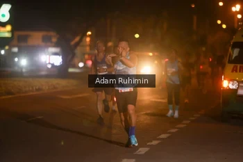 Runner Photo 4330304