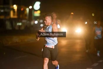 Runner Photo 4330305