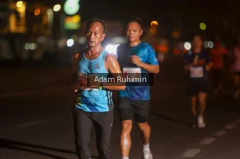 Runner Photo 4330310