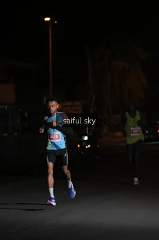 Runner Photo 4330444