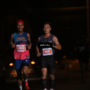 Runner Photo 4330456