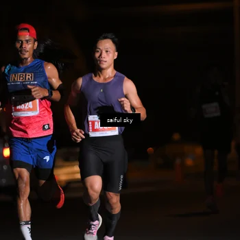 Runner Photo 4330459