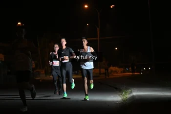 Runner Photo 4330497
