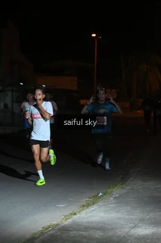 Runner Photo 4330514