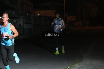 Runner Photo 4330537